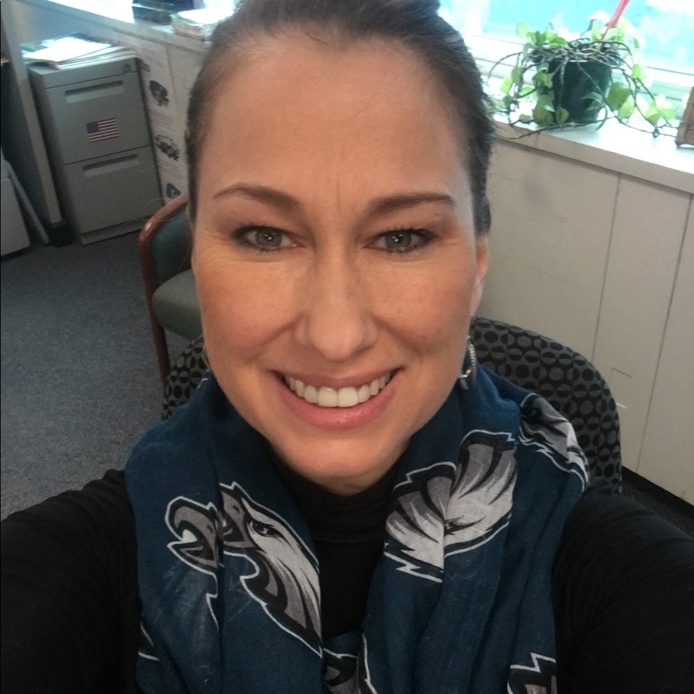 Meet your Posher, Traci